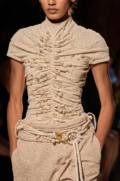 Look 110